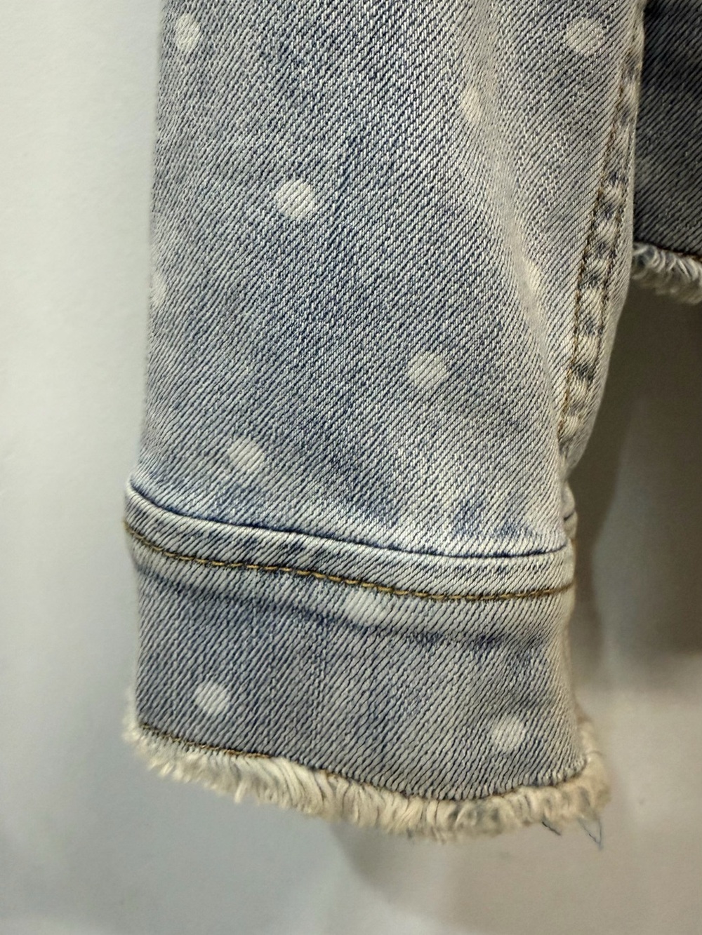 Matilda Jane Women's Matilda Jane Women's Light Wash Polka Dot Denim Jean Jacket - Picture 8 of 10